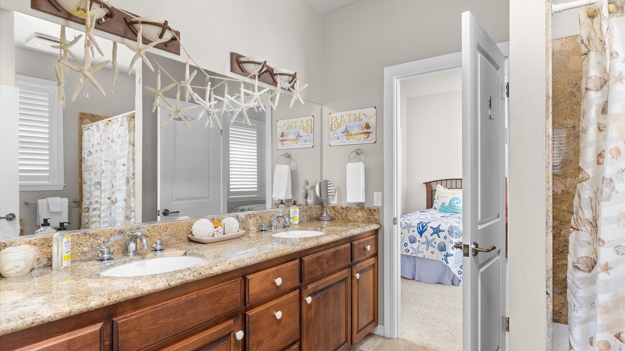 Photo of Bathroom in Marine Terrace