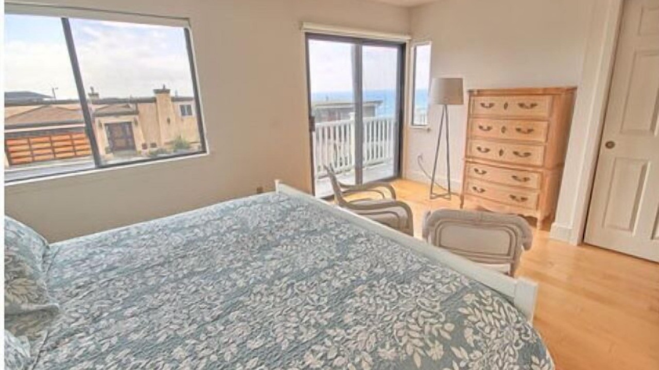 Photo of Bedroom in San Simeon