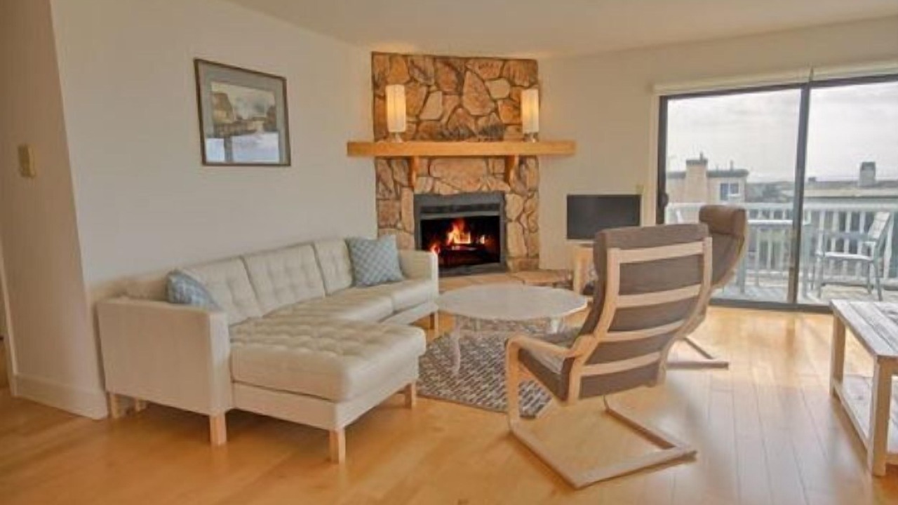 Photo of Livingroom in San Simeon