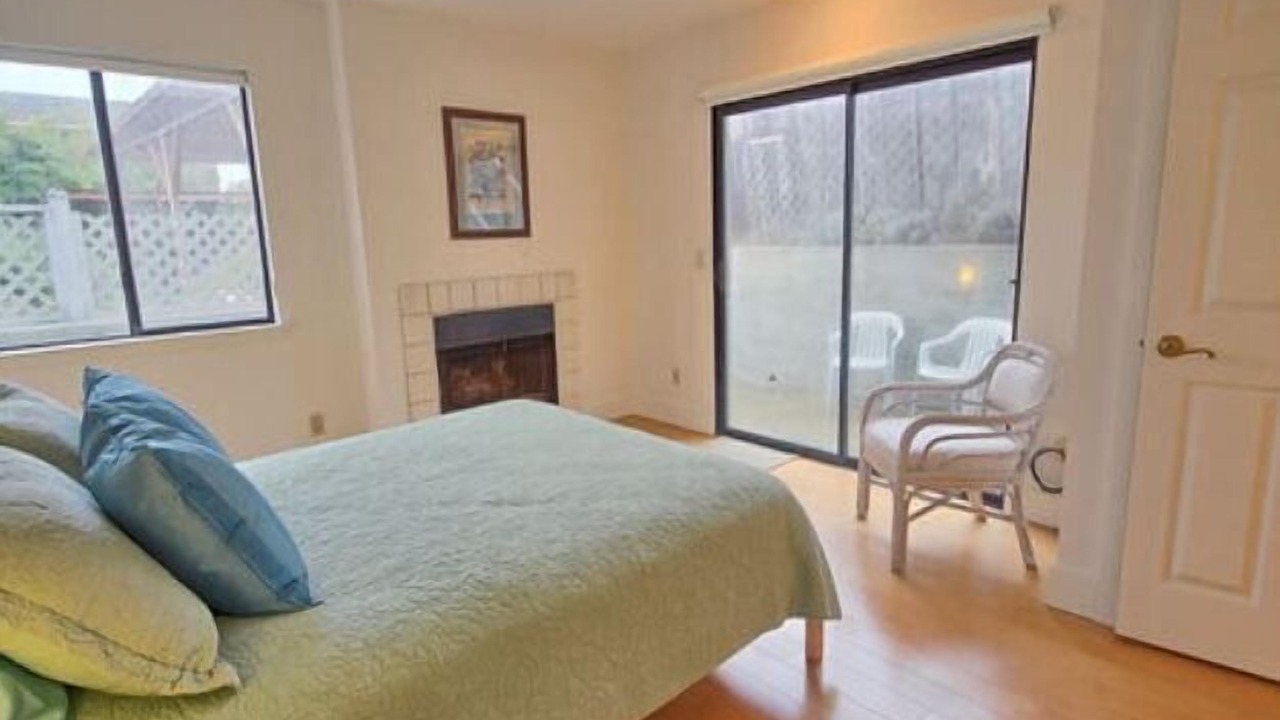 Photo of Bedroom in San Simeon
