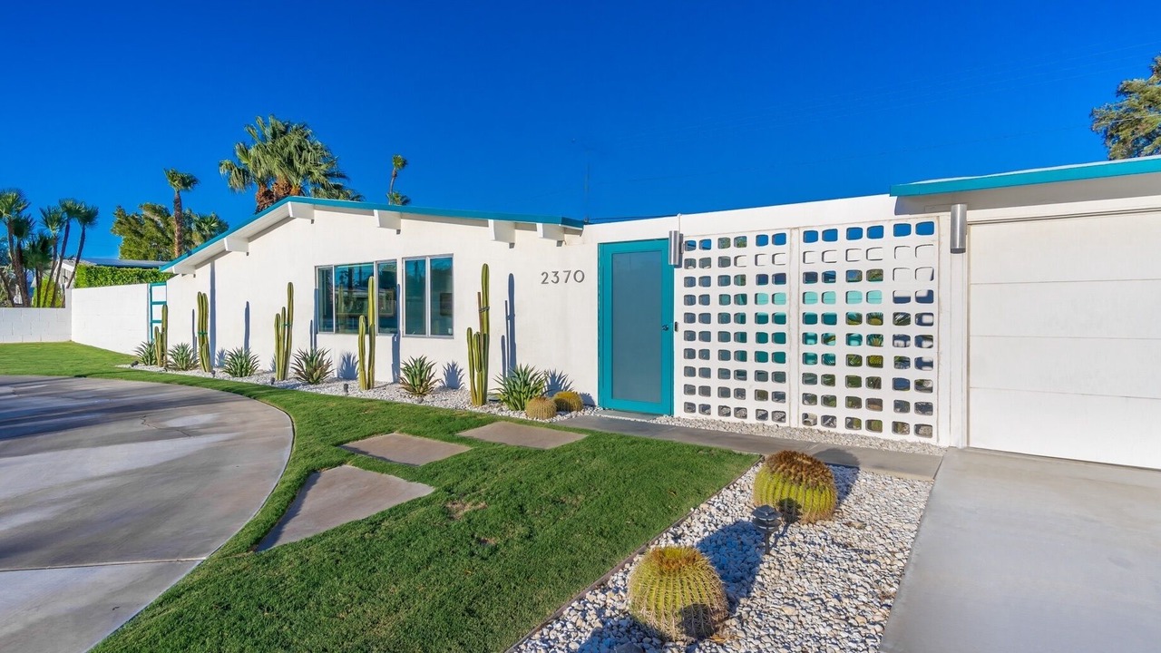 Photo of Others in Racquet Club Estates