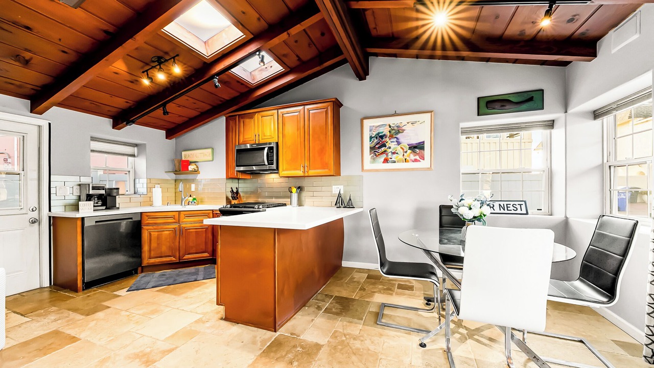 Photo of Kitchen in South Mission Beach