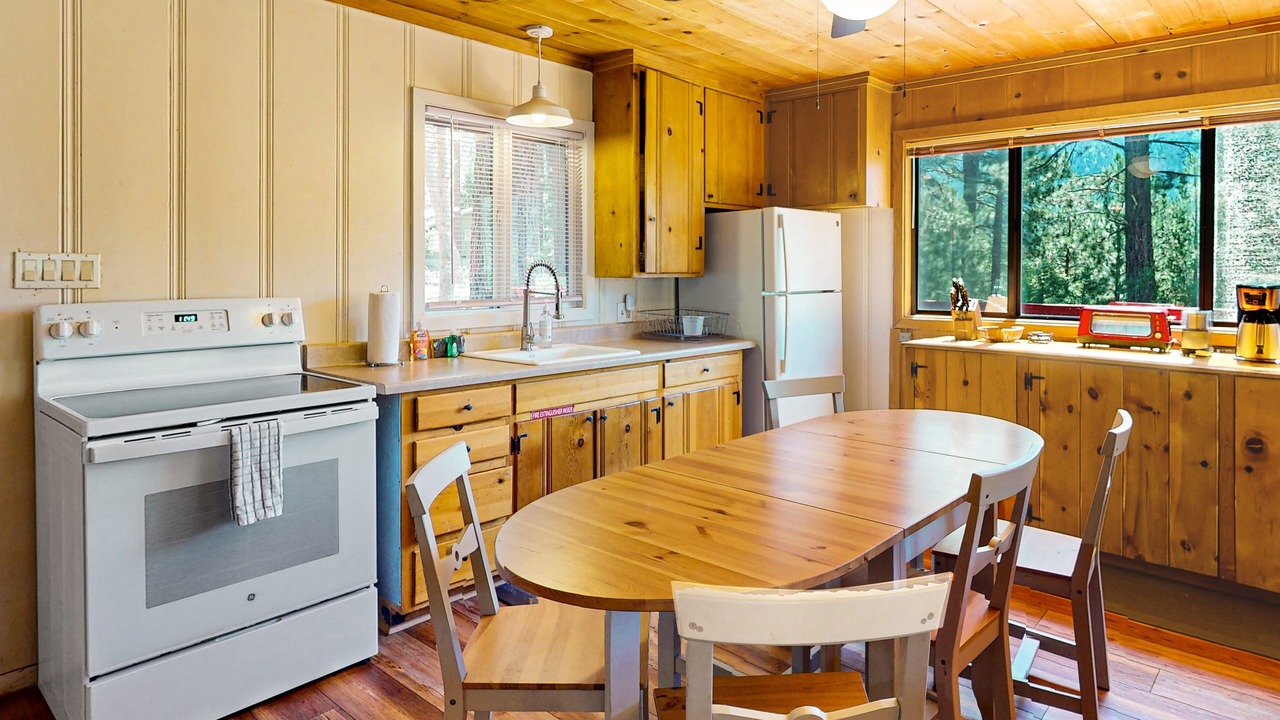Photo of Kitchen in Black Bart