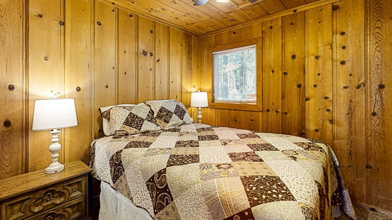 Photo of Bedroom in Black Bart