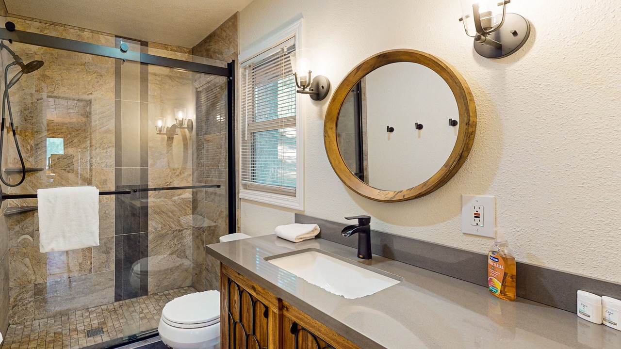 Photo of Bathroom in Black Bart