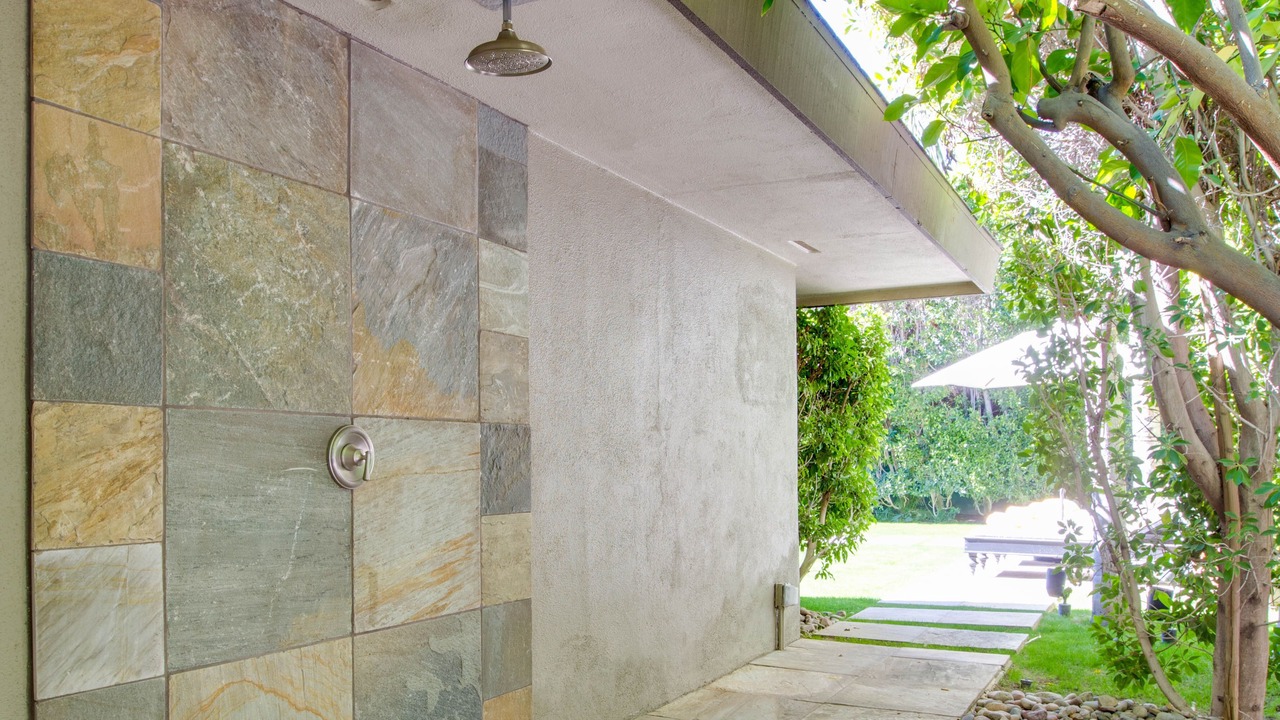 Photo of Outdoor in Deepwell Estates
