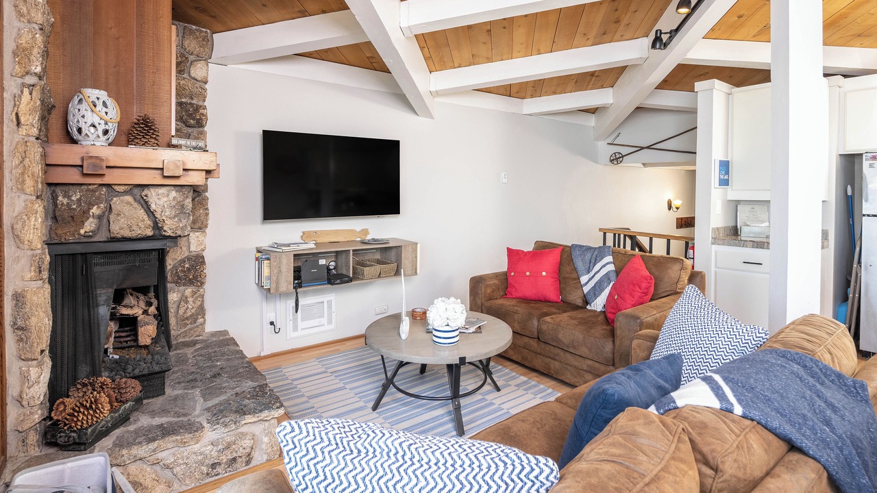 Photo of Livingroom in Dollar Point