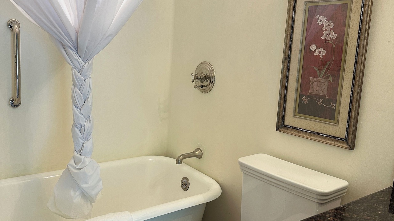 Photo of Bathroom in Montecito