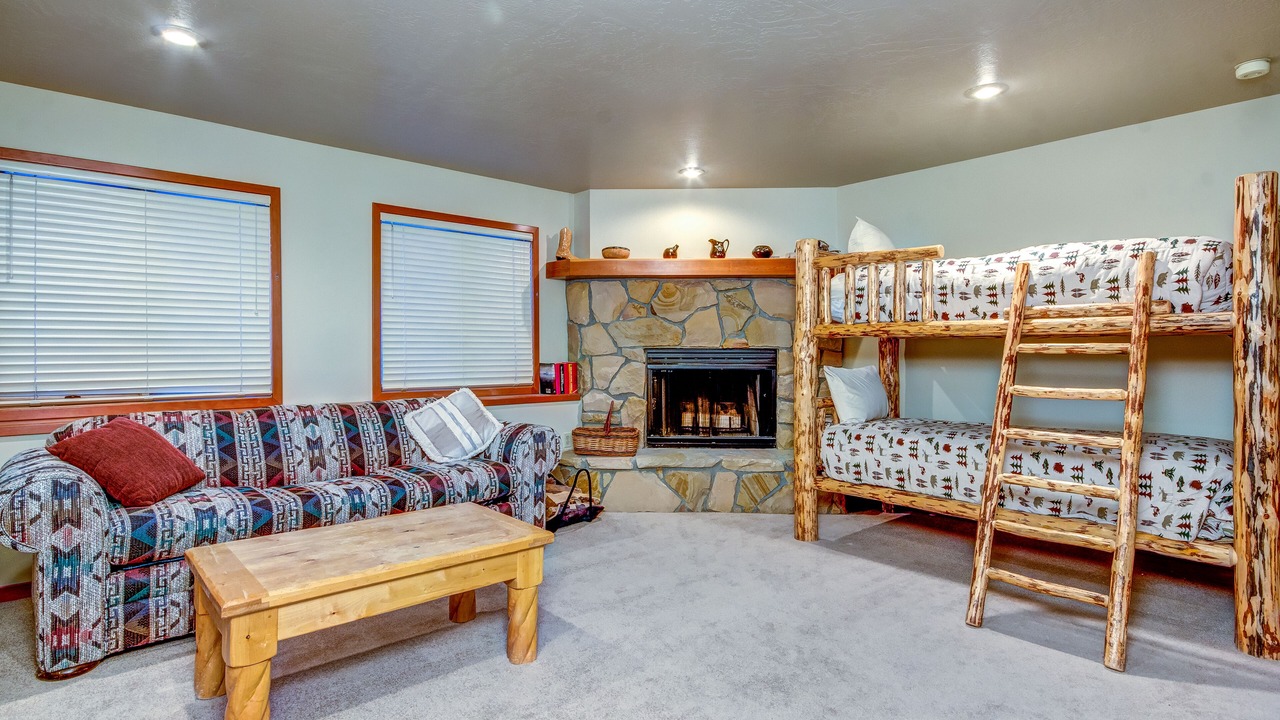 Photo of Livingroom in Deer Valley