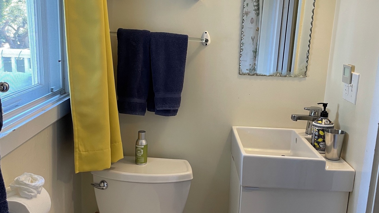 Photo of Bathroom in Mission Canyon