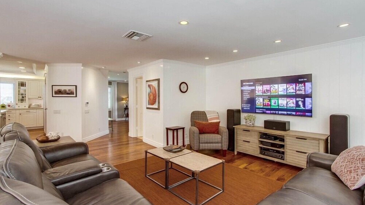 Photo of Livingroom in Sunset Cliffs