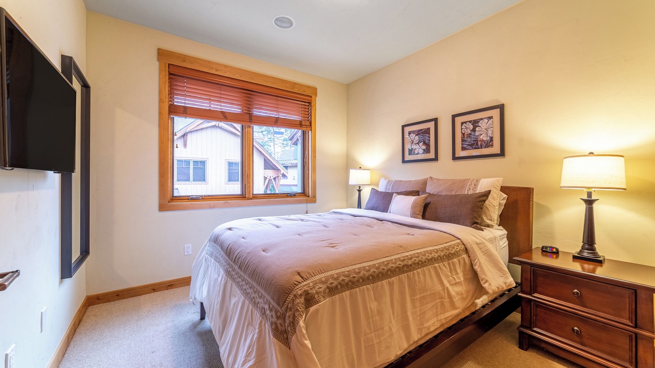 Photo of Bedroom in Woodwinds