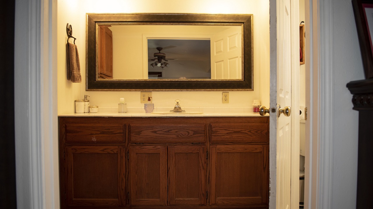 Photo of Bathroom in Mariposa
