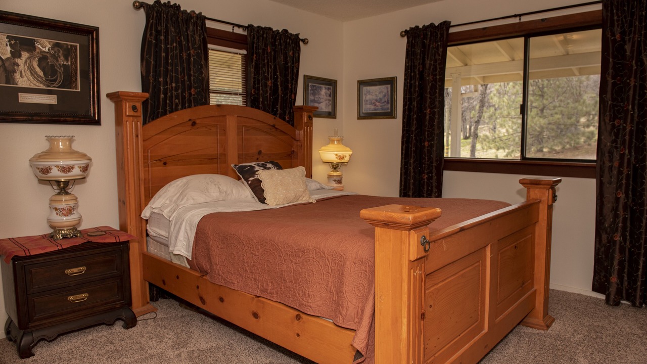 Photo of Bedroom in Mariposa