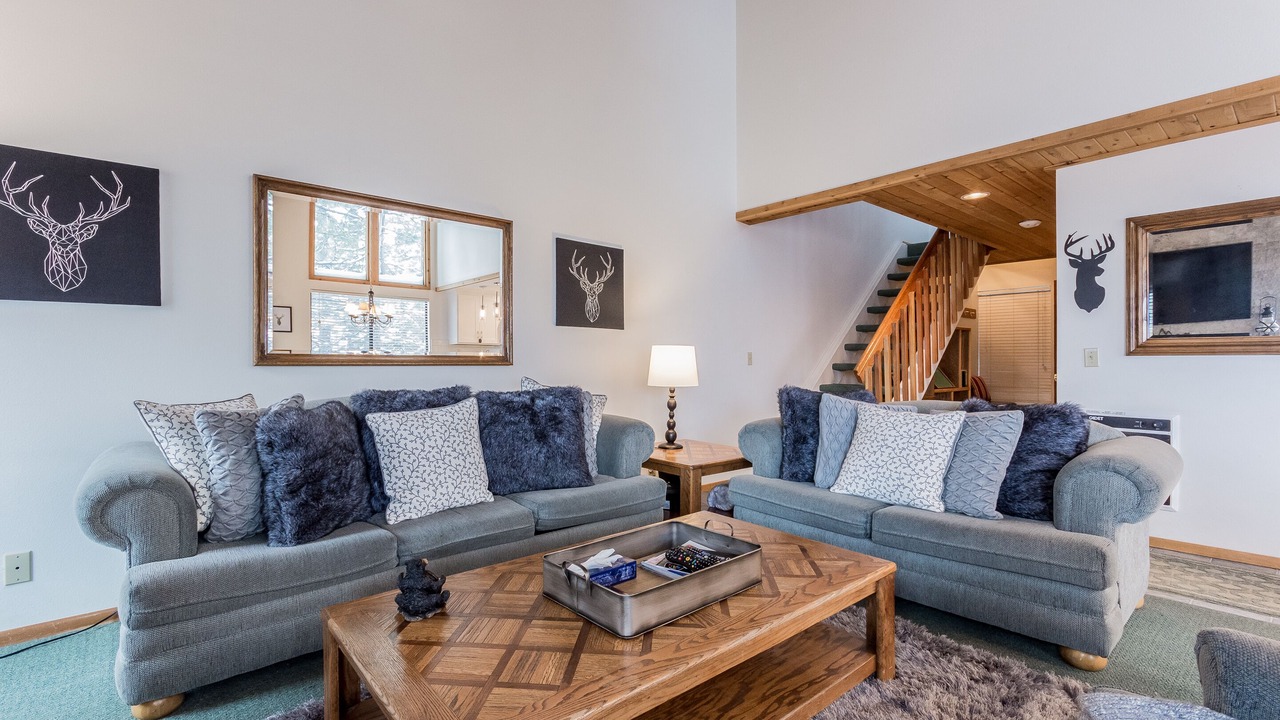 Photo of Livingroom in Mammoth Lakes