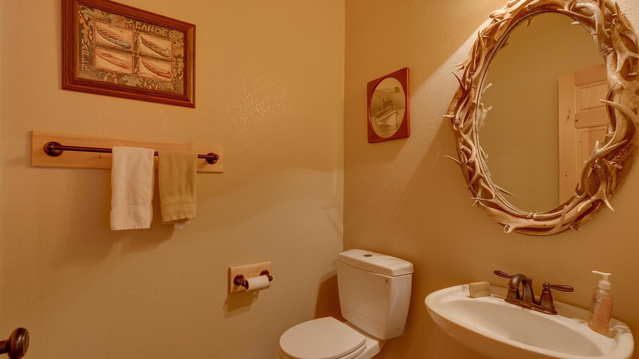 Photo of Bathroom in Tahoe Woods