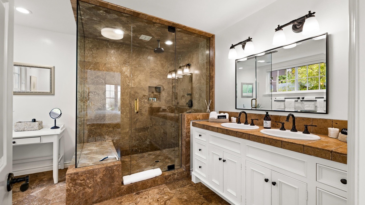 Photo of Bathroom in Montecito