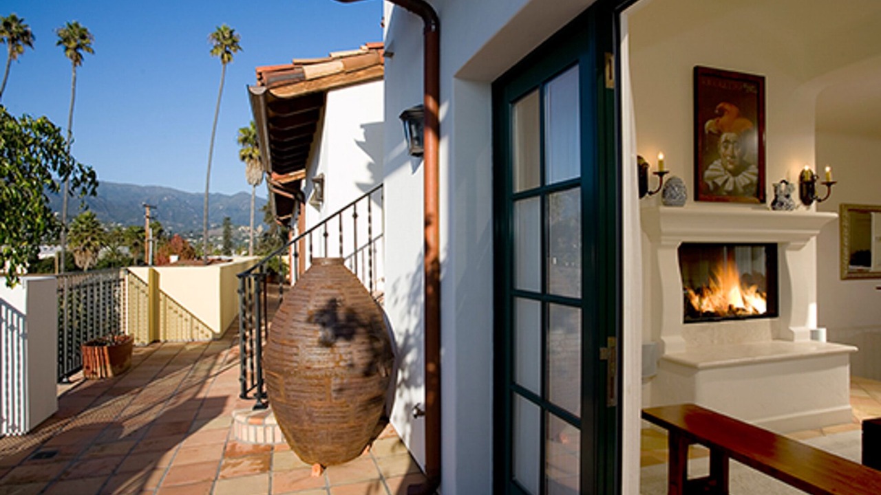 Photo of Patio Balcony in West Beach