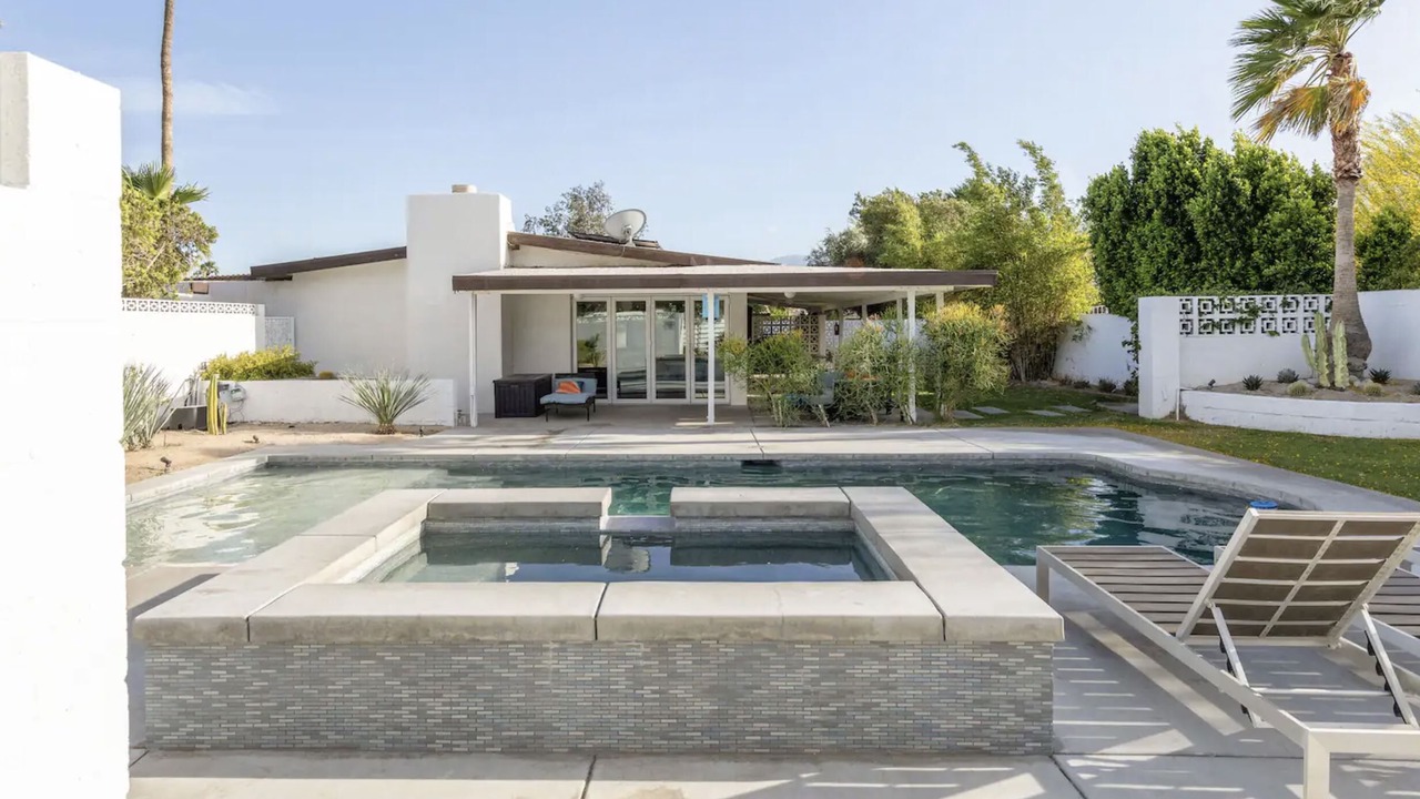 Photo of Outdoor in Desert Park Estates