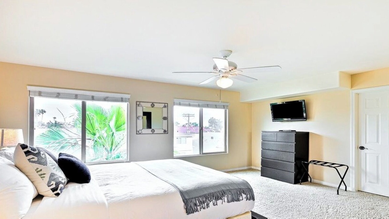 Photo of Bedroom in North Pacific Beach