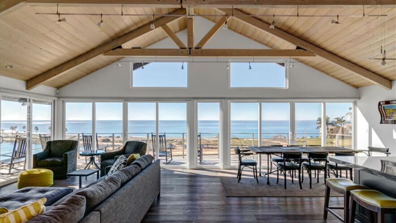 Photo of Livingroom in Carlsbad
