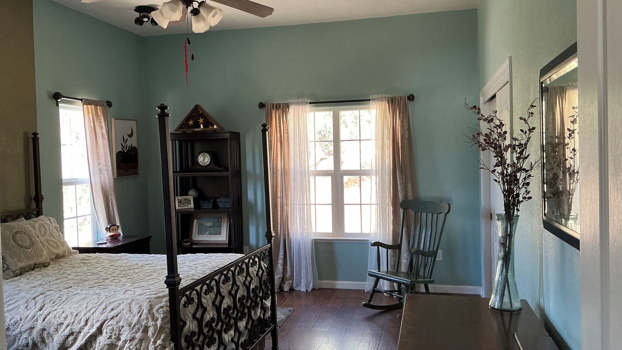 Photo of Bedroom in Coarsegold