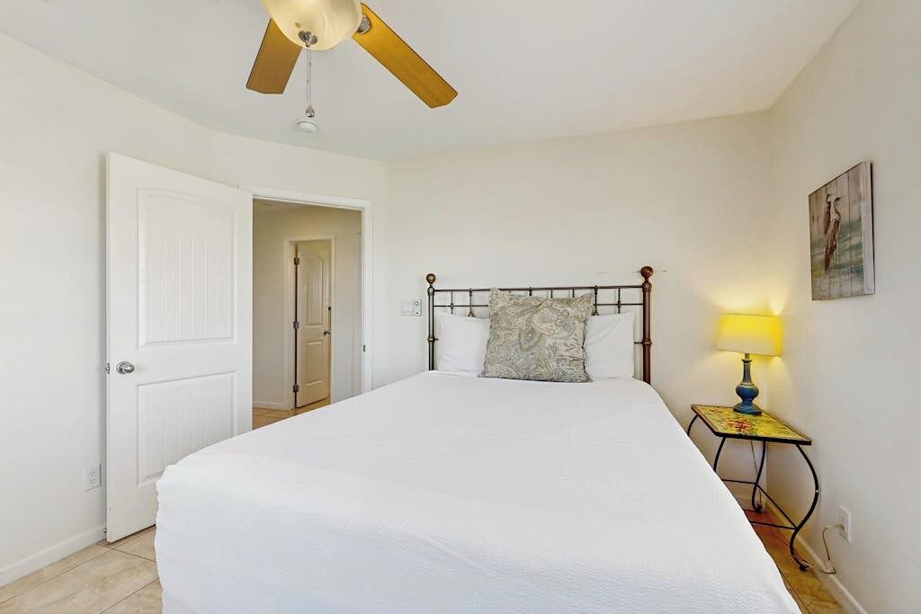 Photo of Bedroom in Terramar Beach