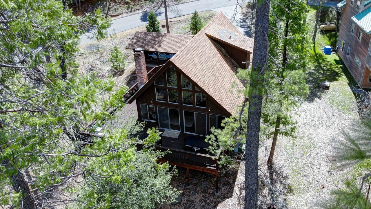 Photo of Outdoor in Groveland