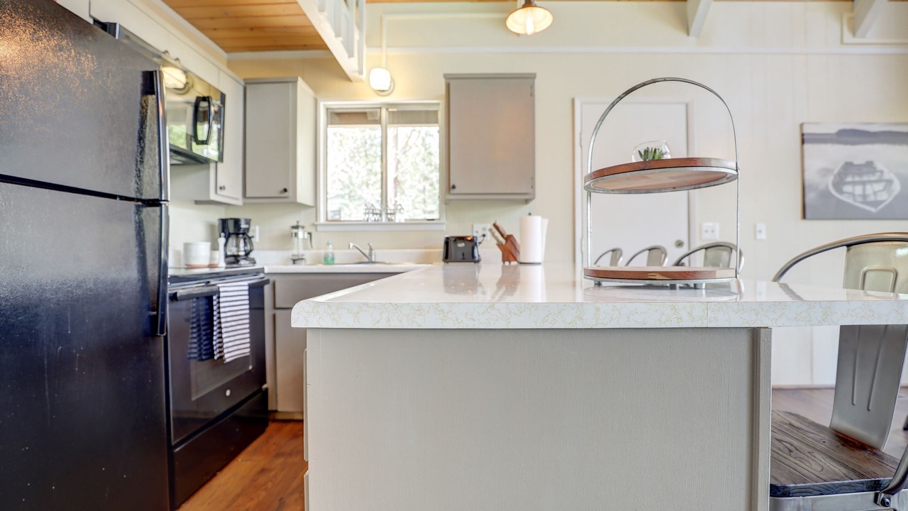 Photo of Kitchen in Groveland