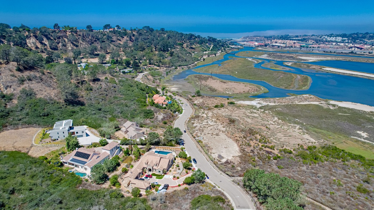 Photo of Others in Del Mar Heights