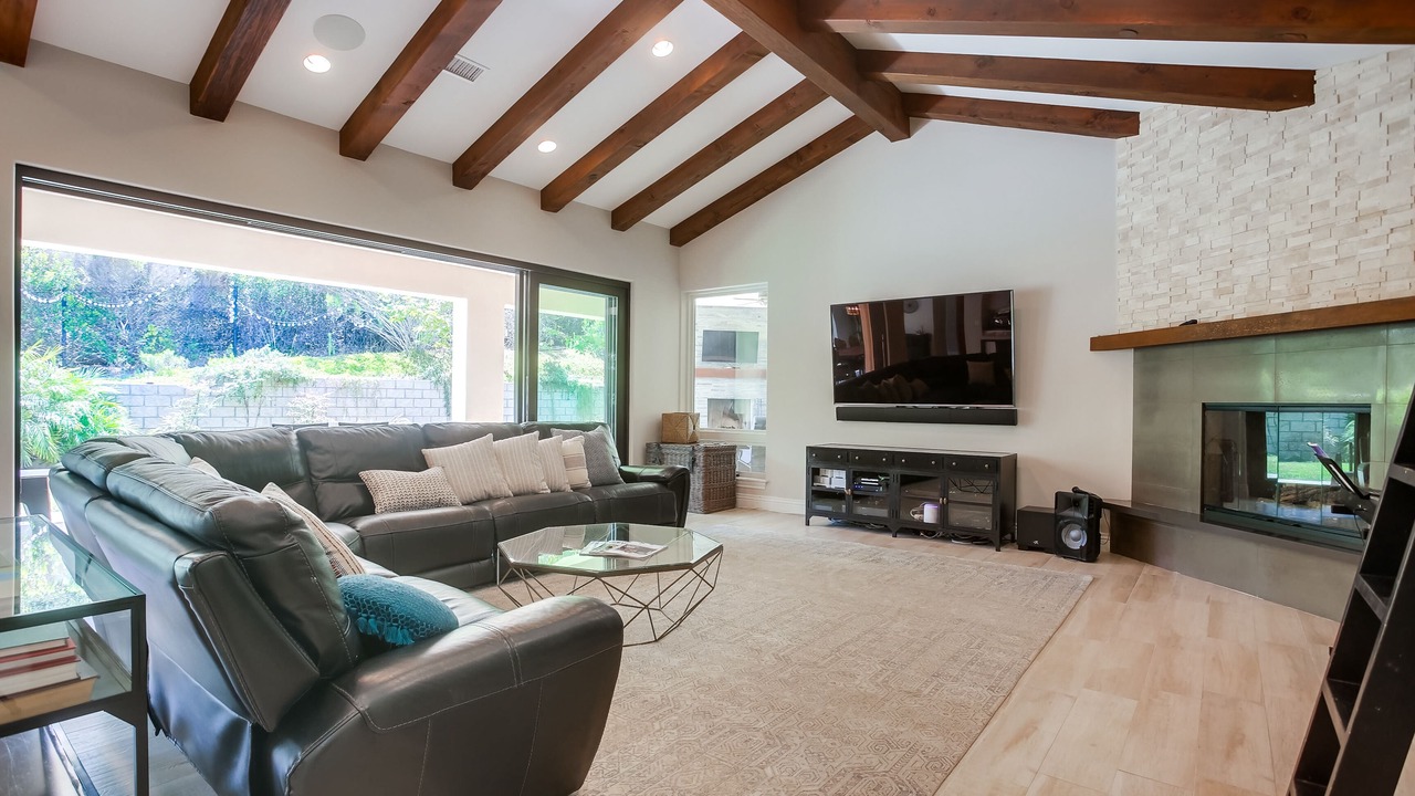 Photo of Livingroom in Del Mar Heights