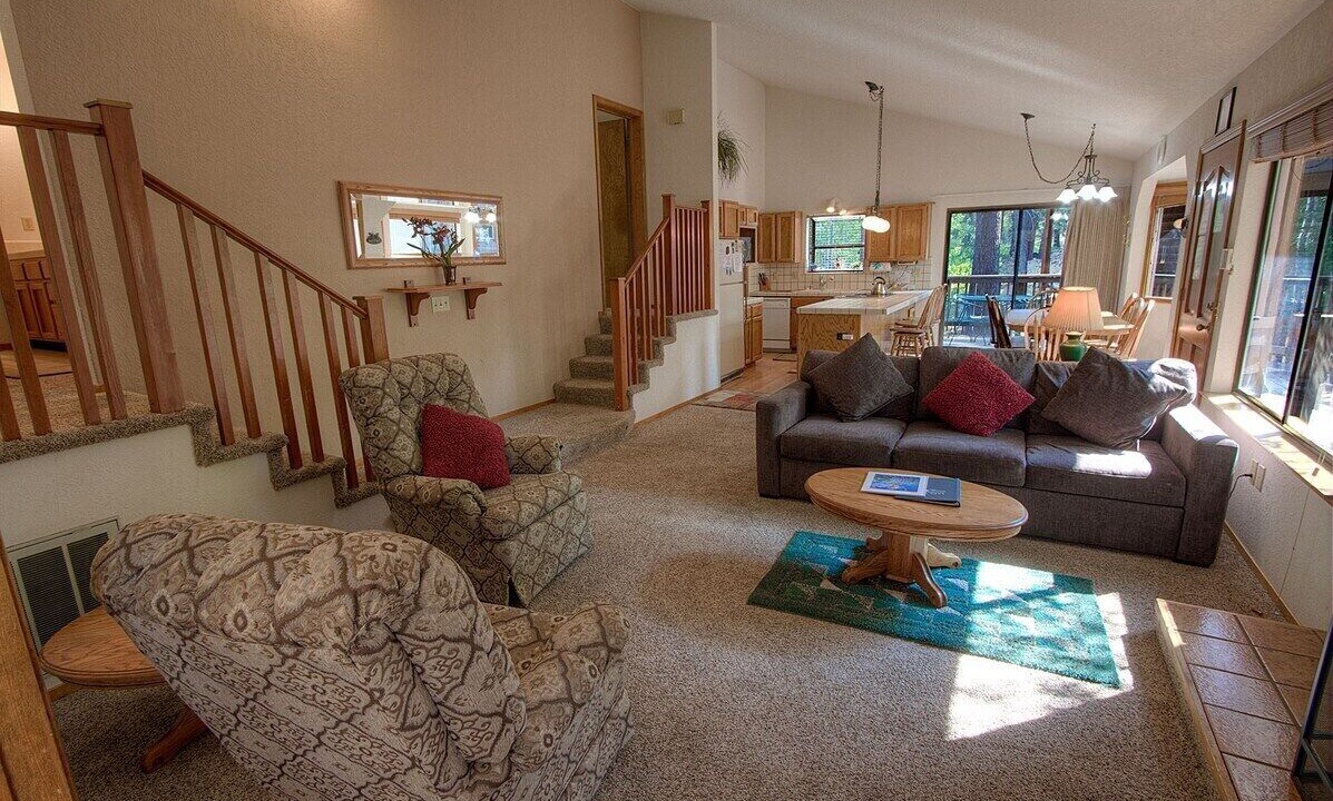 Photo of Livingroom in South Lake Tahoe