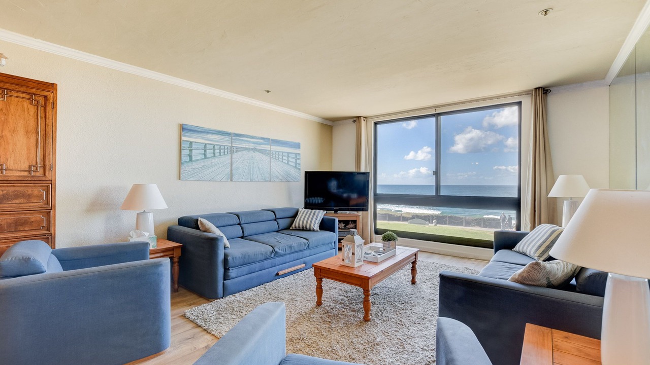 Photo of Bedroom in Pacific Beach