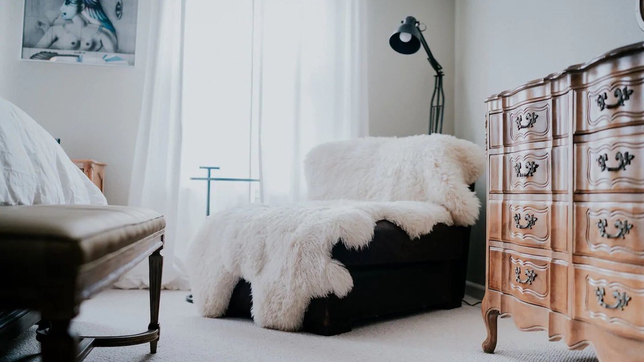 Photo of Bedroom in East Palo Alto
