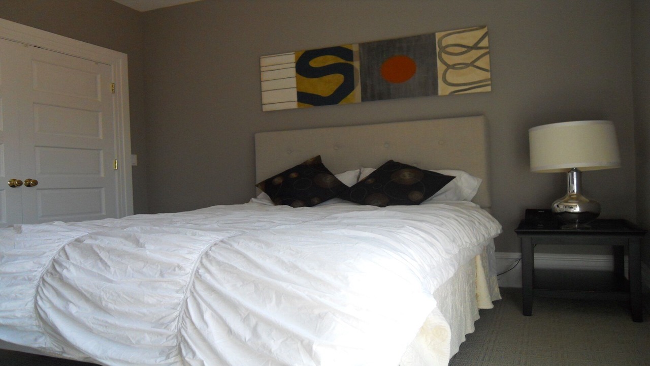 Photo of Bedroom in Lake Street