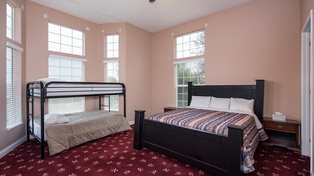 Photo of Bedroom in Oakhurst