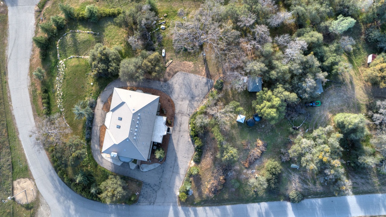 Photo of Outdoor in Oakhurst