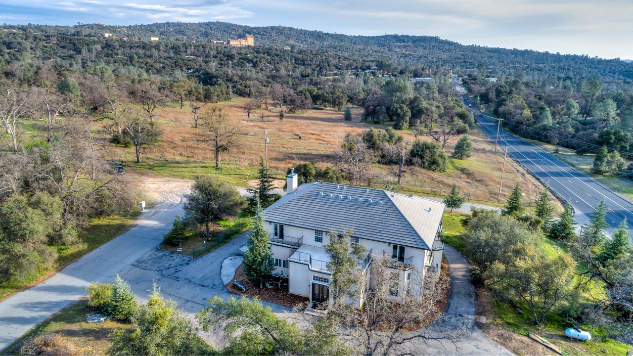 Photo of Outdoor in Oakhurst