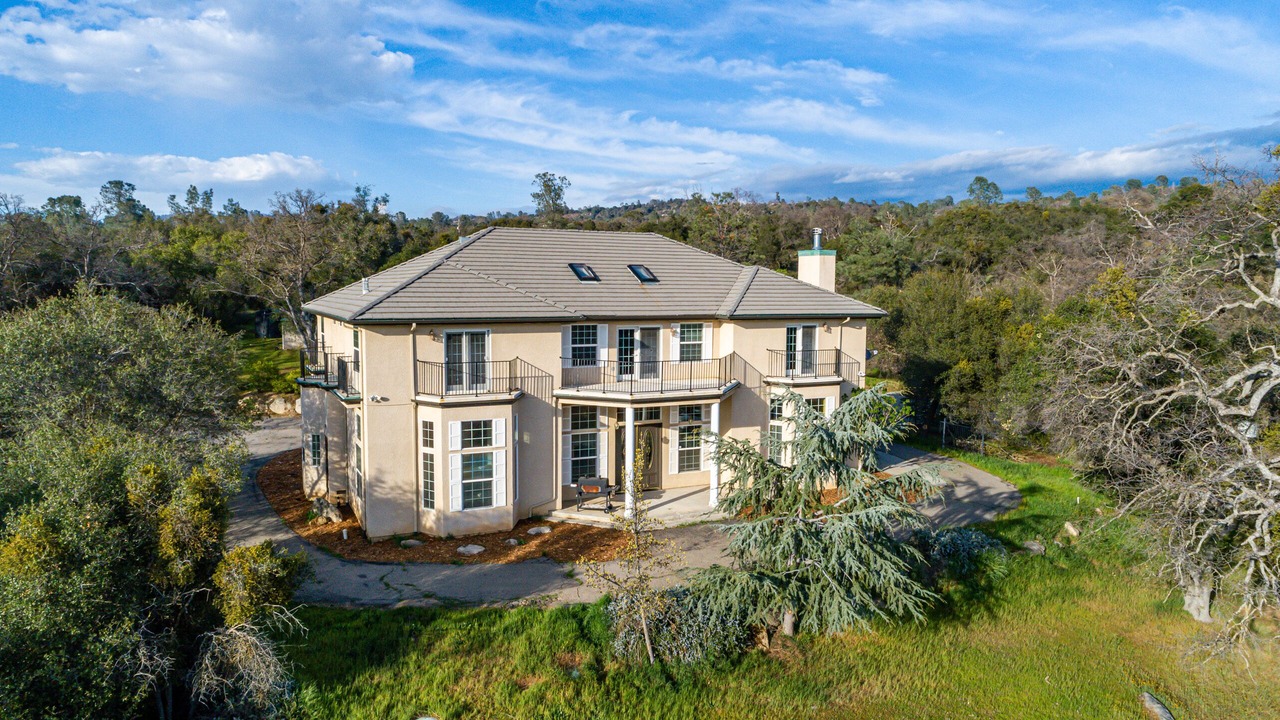 Photo of Outdoor in Oakhurst