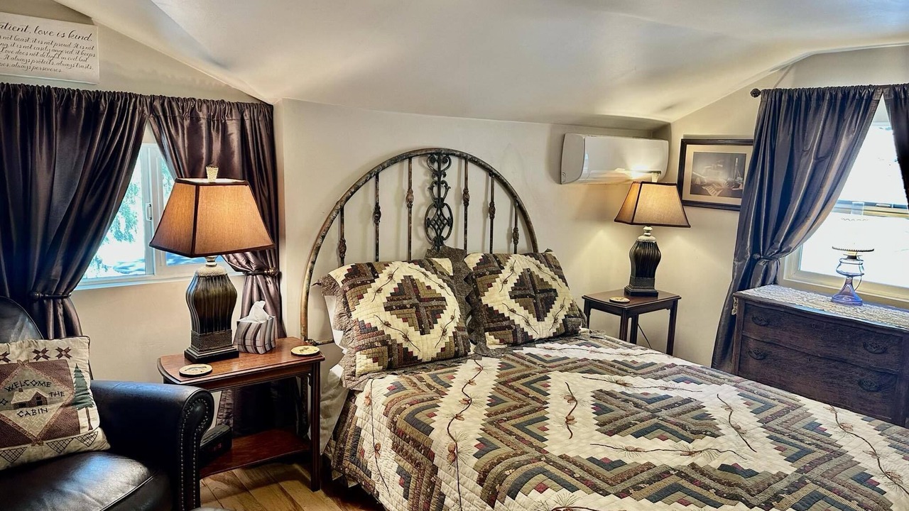 Photo of Bedroom in Pauma Valley