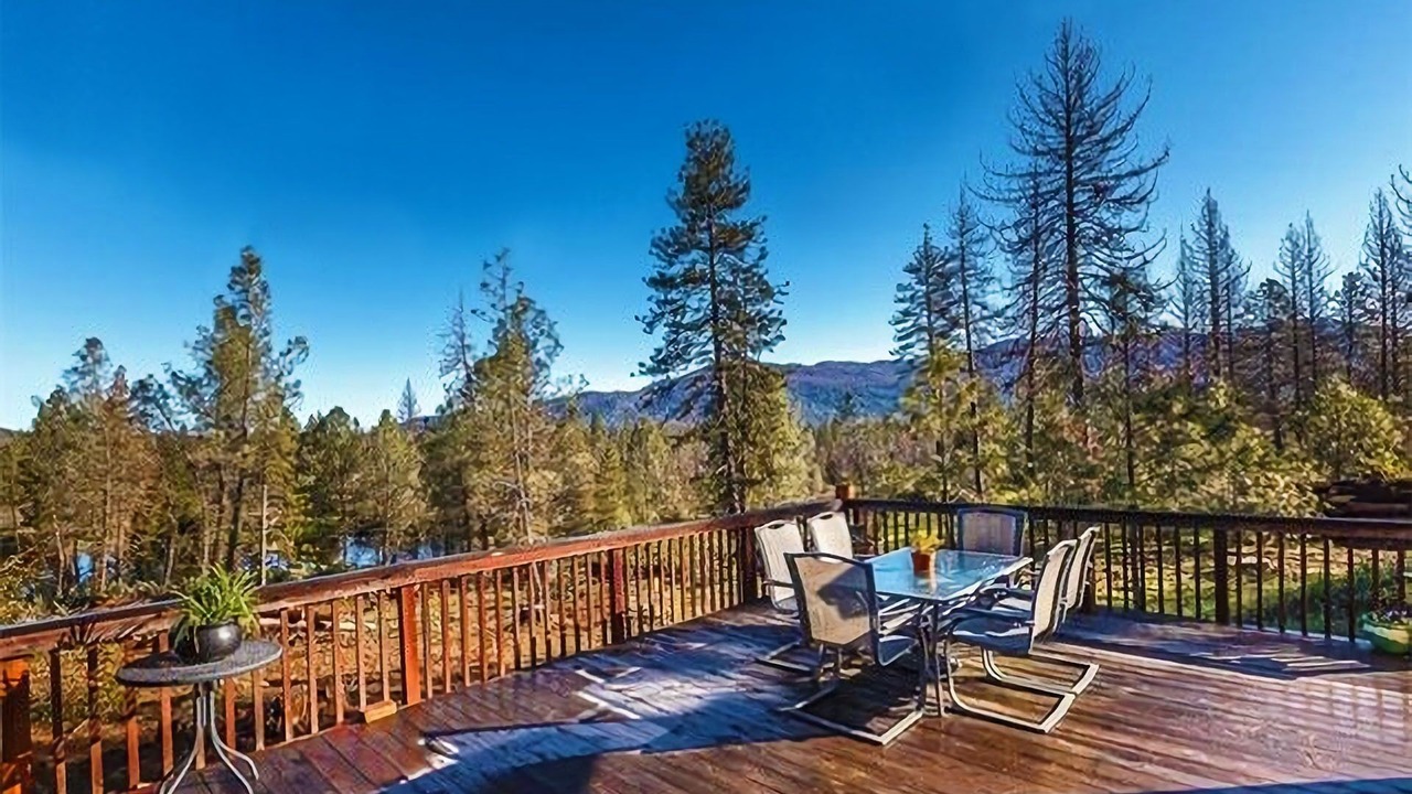 Photo of Outdoor in Mariposa