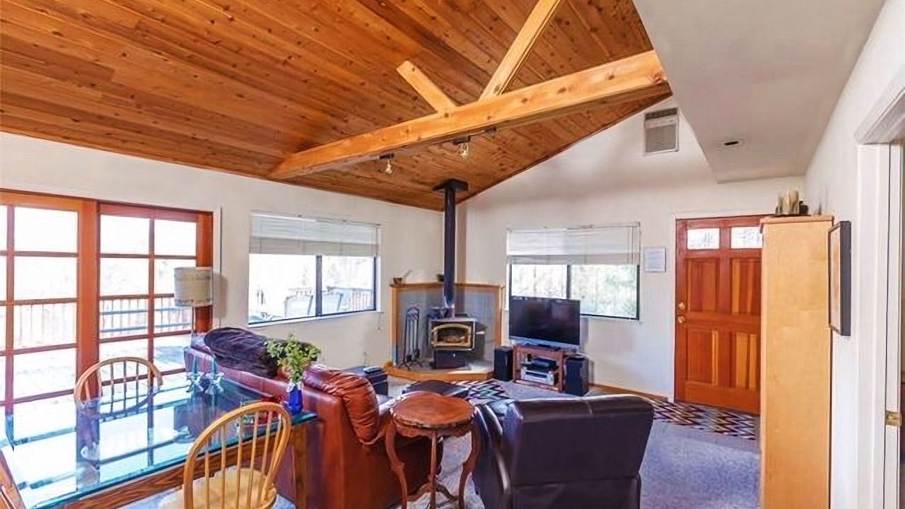 Photo of Livingroom in Mariposa