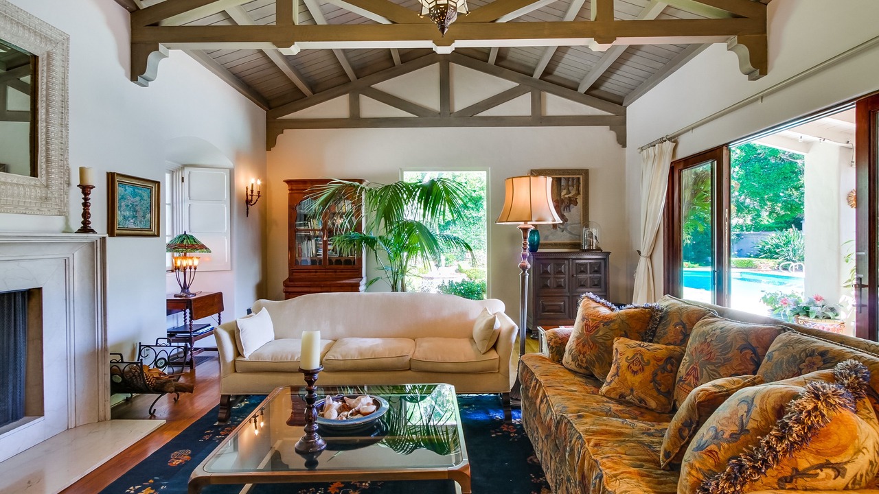 Photo of Livingroom in Lower Hermosa