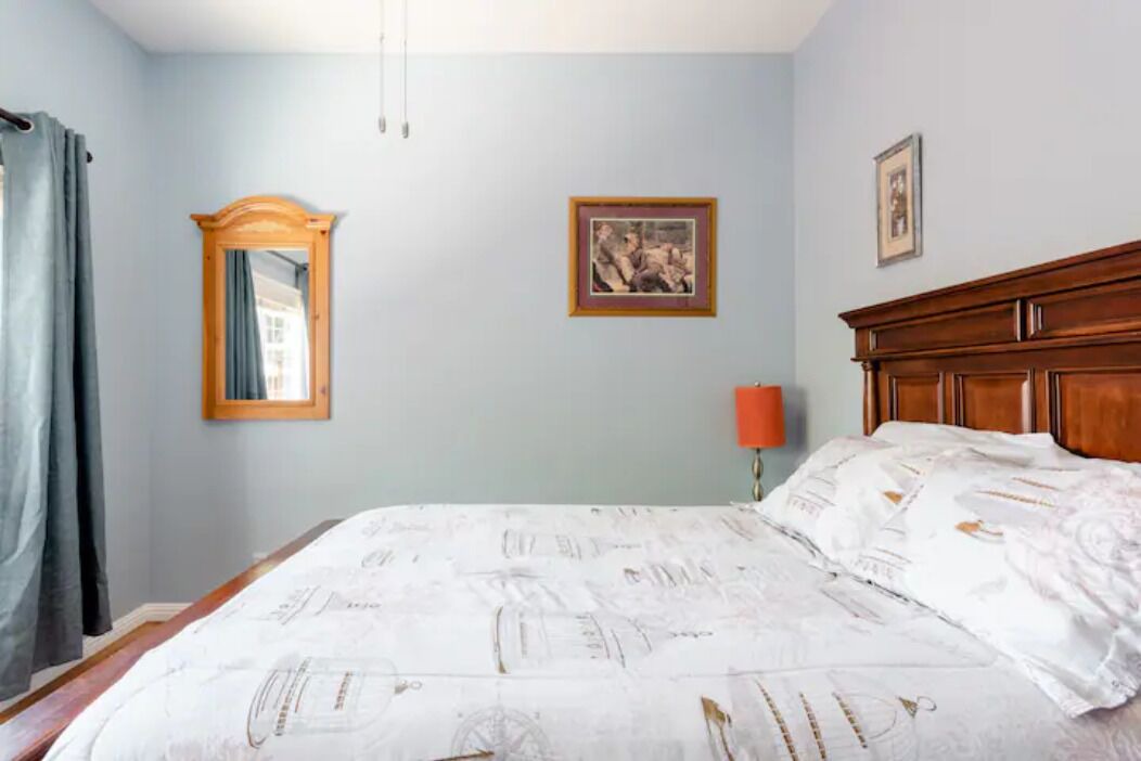 Photo of Bedroom in Northside
