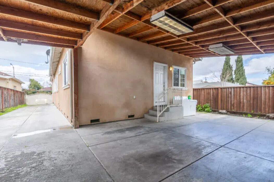 Photo of Outdoor in Northside