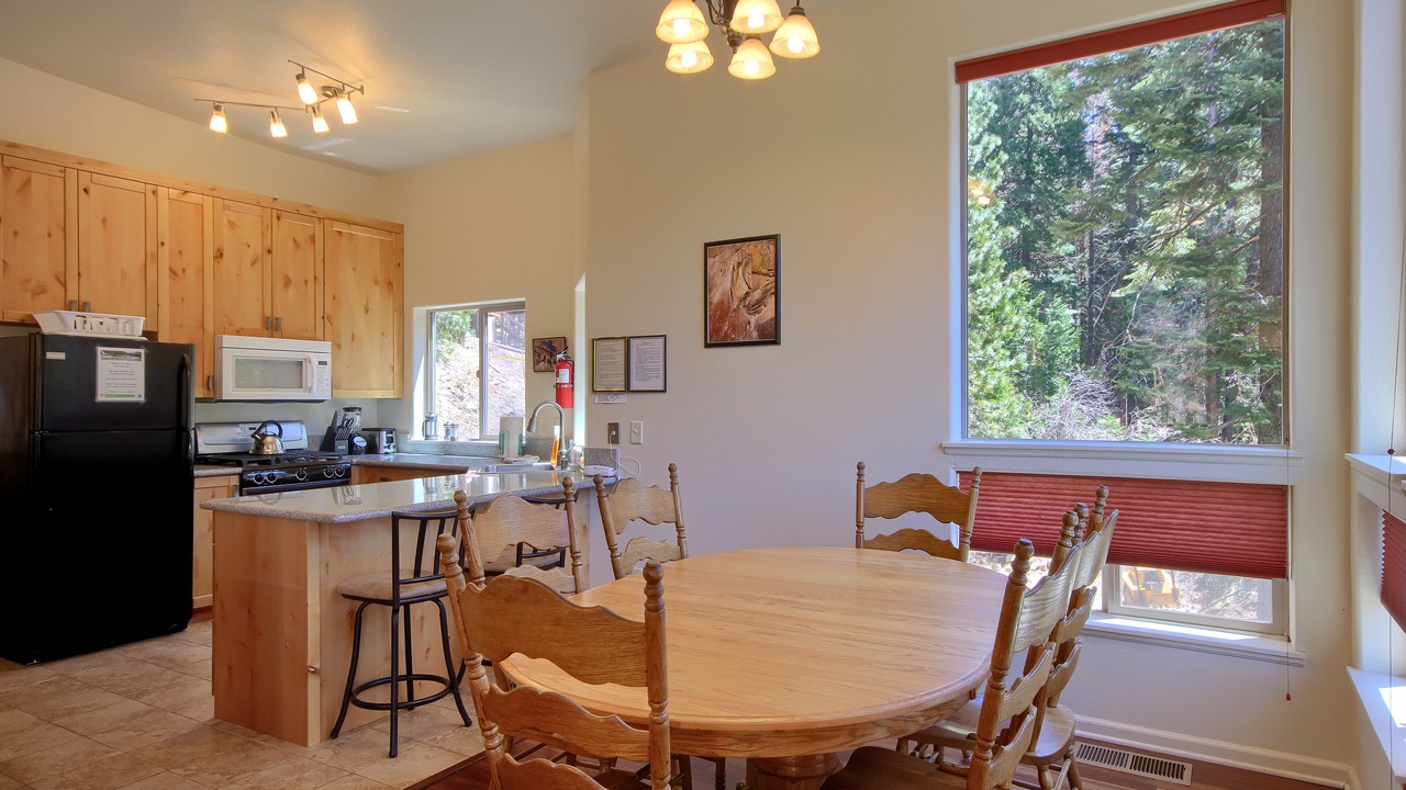 Photo of Kitchen in Yosemite West