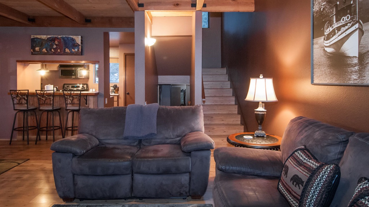 Photo of Bedroom in Lake Forest