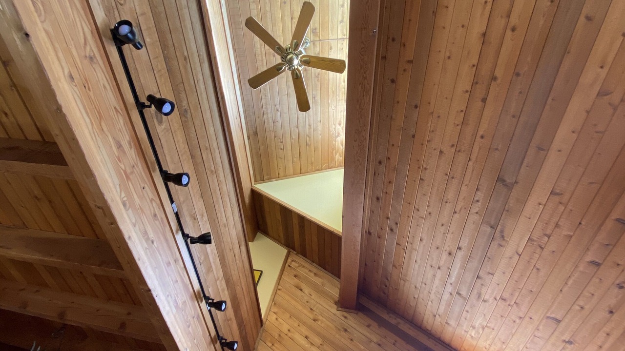 Photo of Bedroom in Mammoth Lakes