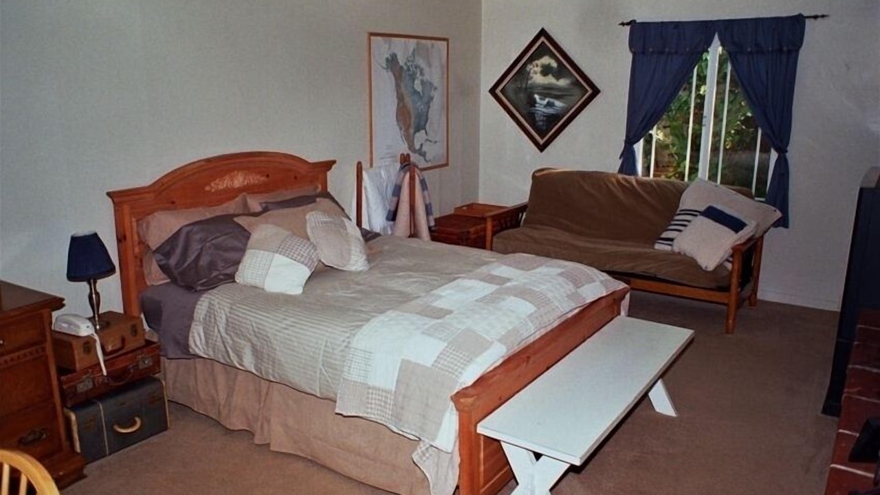 Photo of Bedroom in Salmon Creek