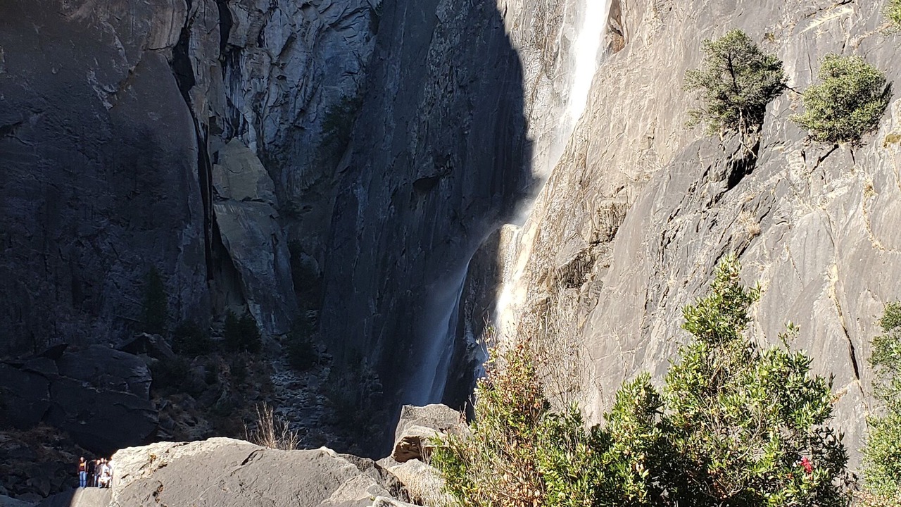 Photo of Others in Mariposa